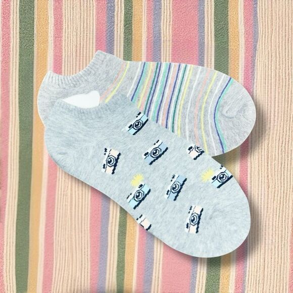 Women’s Two-Pack No-Show Socks - Retro Camera/Stripe NWOT - Picture 1 of 7